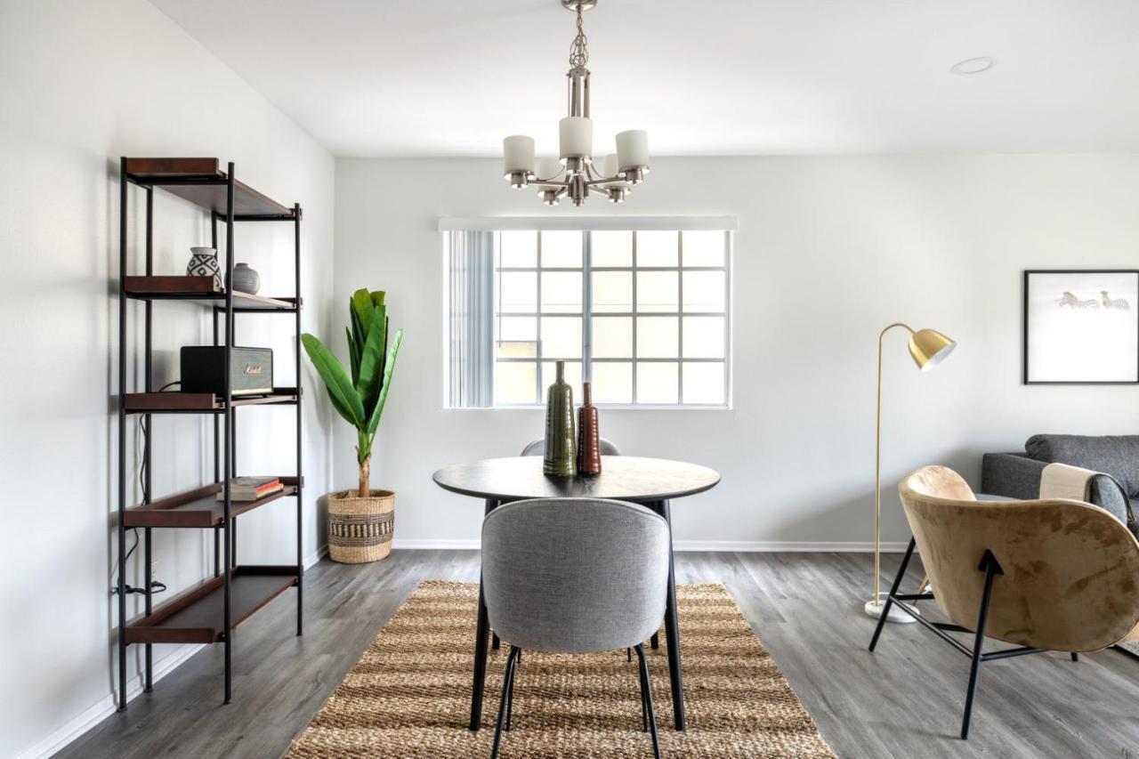 Dapper Weho 1br Nr Groceries Shopping Lax-386 Apartment